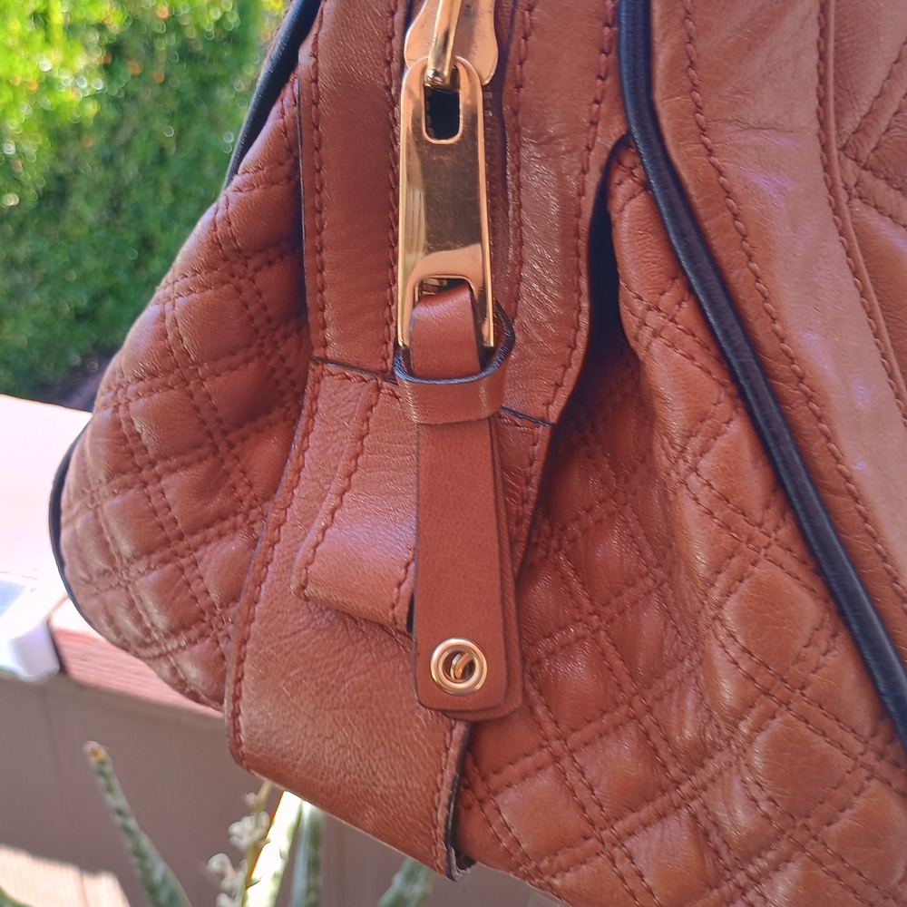 Marc Jacobs 'Emily' Bowler Satchel in Caramel Brown Quilted Leather - Picture 13 of 15